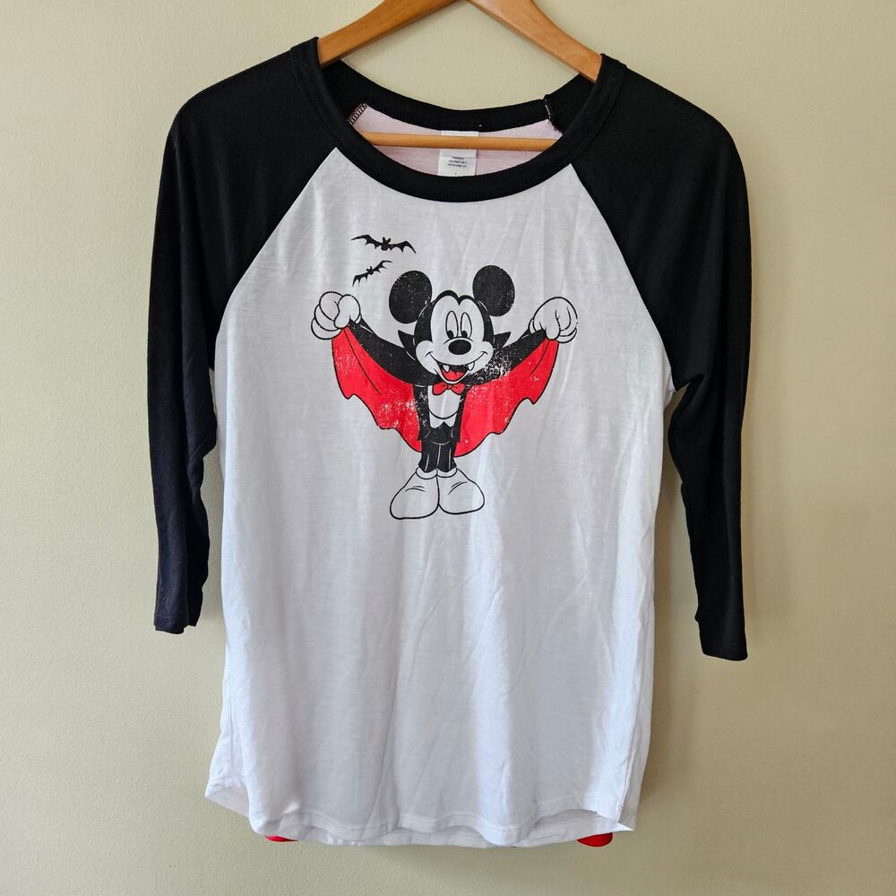 Disney Mickey Dracula Baseball Shirt with Cape Size Juniors Large Halloween